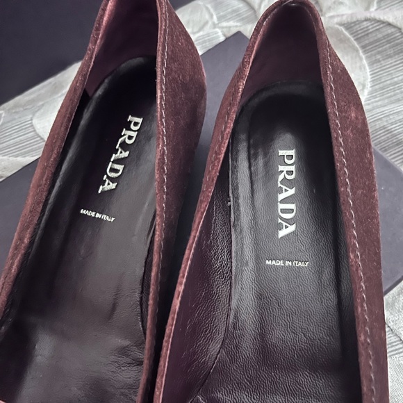 Prada brown Suede woman flats - Picture 2 of 8